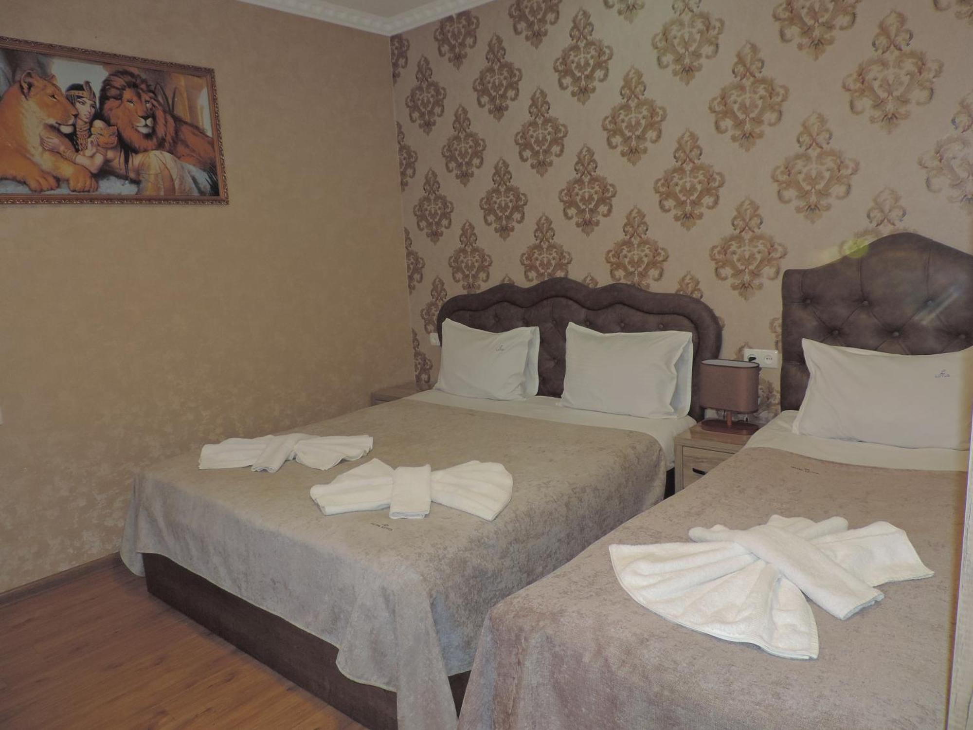 Hotel Lotus Akhaltsikhe  Bagian luar foto