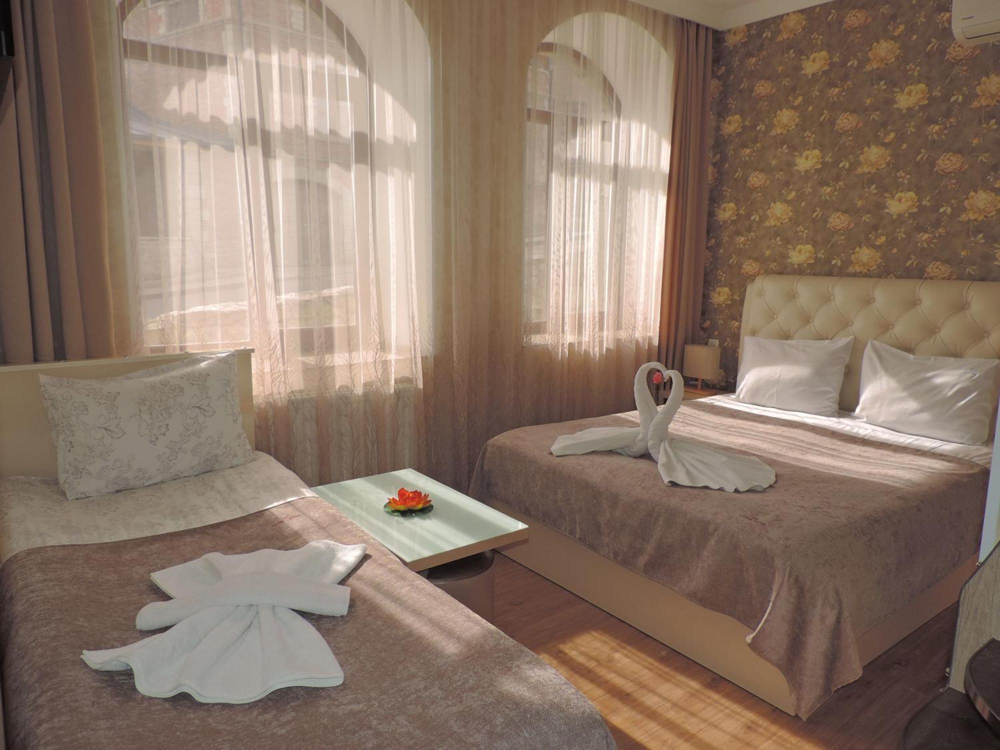 Hotel Lotus Akhaltsikhe  Bagian luar foto