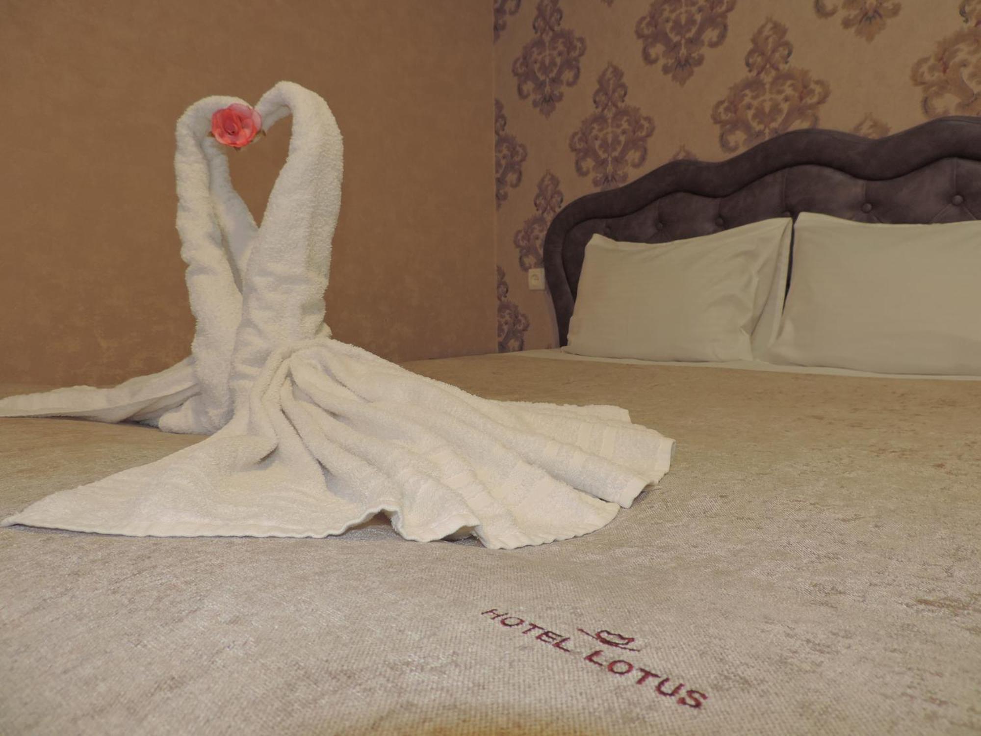 Hotel Lotus Akhaltsikhe  Bagian luar foto