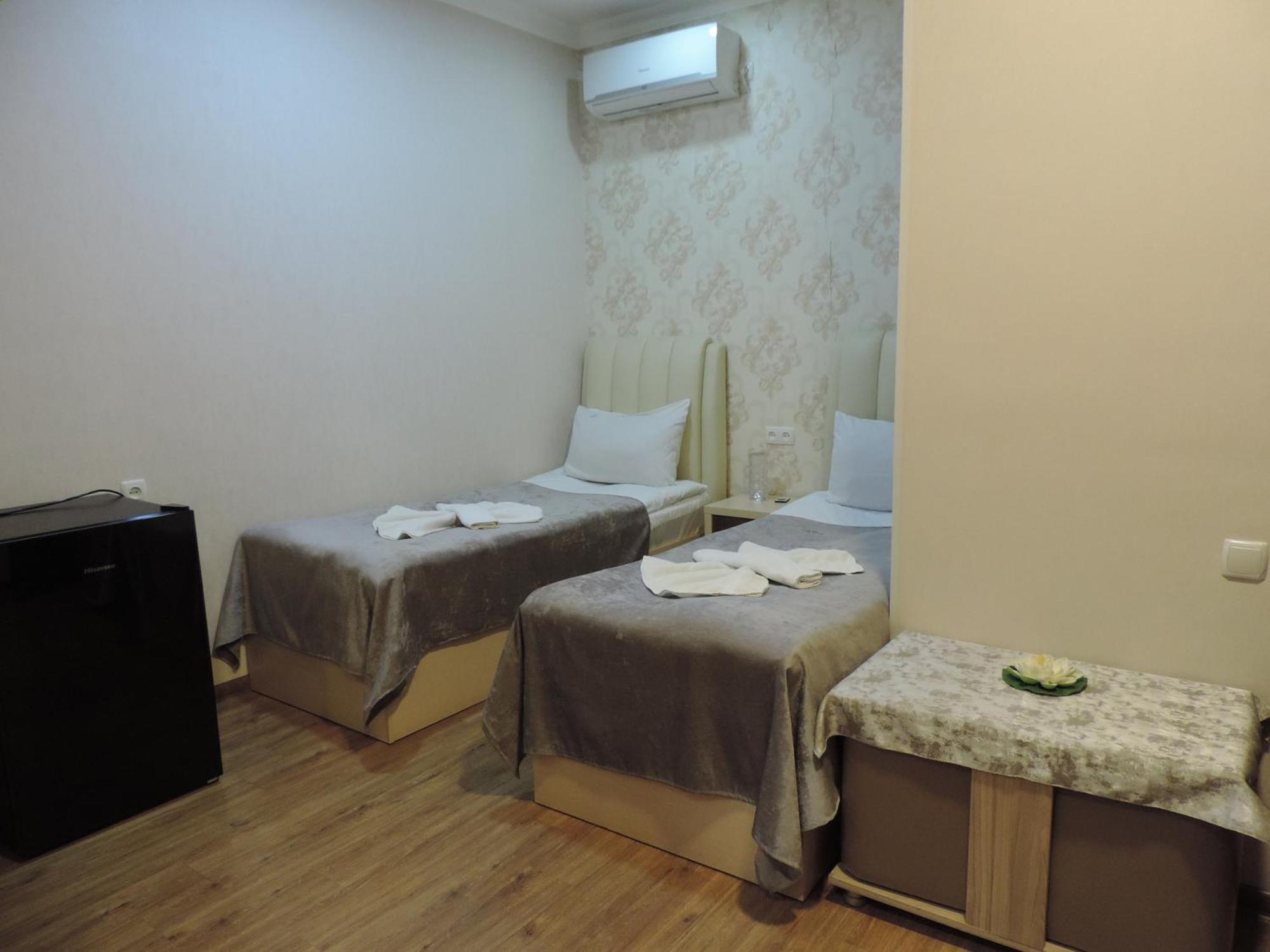 Hotel Lotus Akhaltsikhe  Bagian luar foto