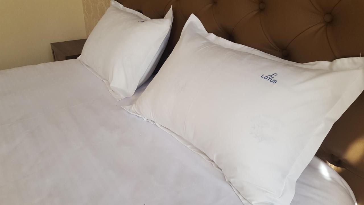 Hotel Lotus Akhaltsikhe  Bagian luar foto